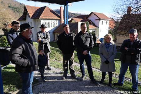 Rez kamniške potomke najstarejše vinske trte (2)